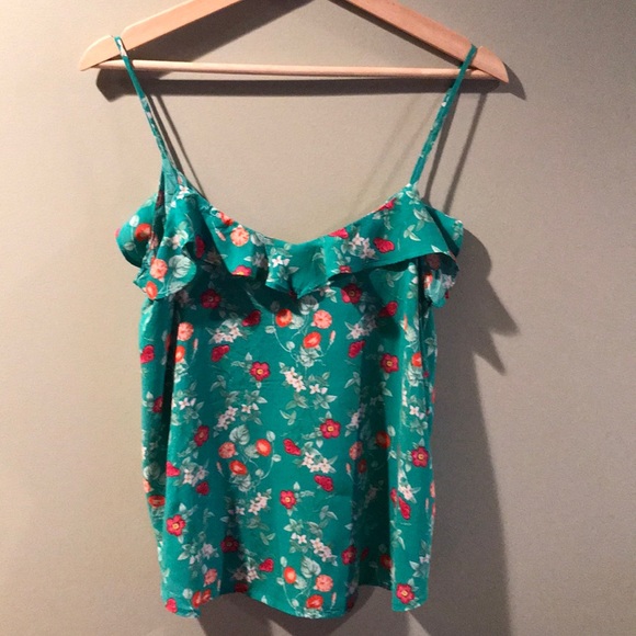 Old Navy ruffle neck tank top - Picture 3 of 7